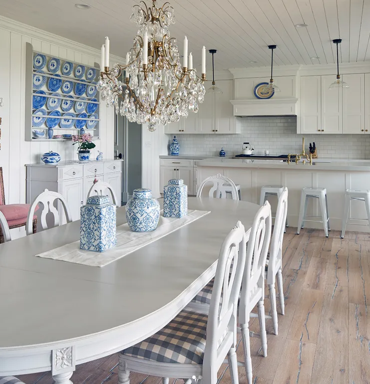 Tidlös elegans med gustaviansk stil i hemmet